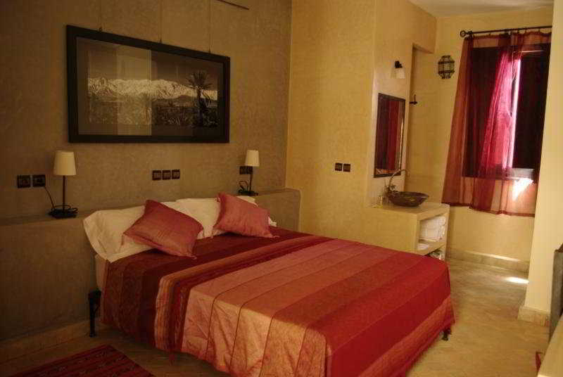 Hotel Dar Chamaa 3*